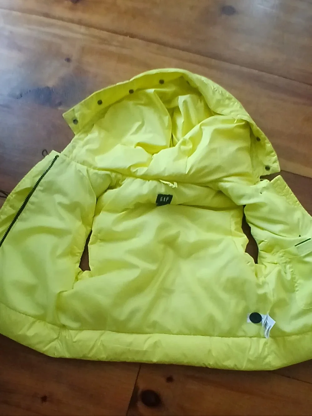 Vintage GAP Down Bright Yellow Hooded Puffer Vest Size Small.